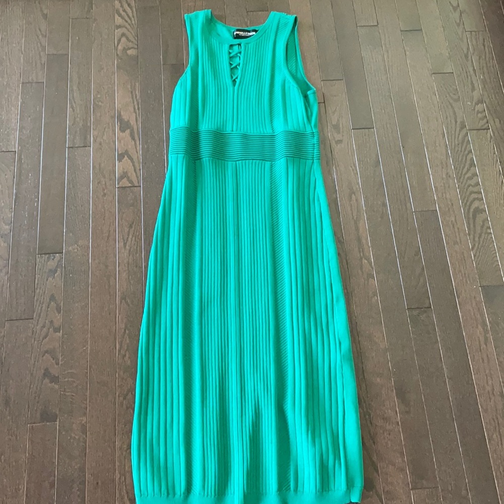 Green maxi dress